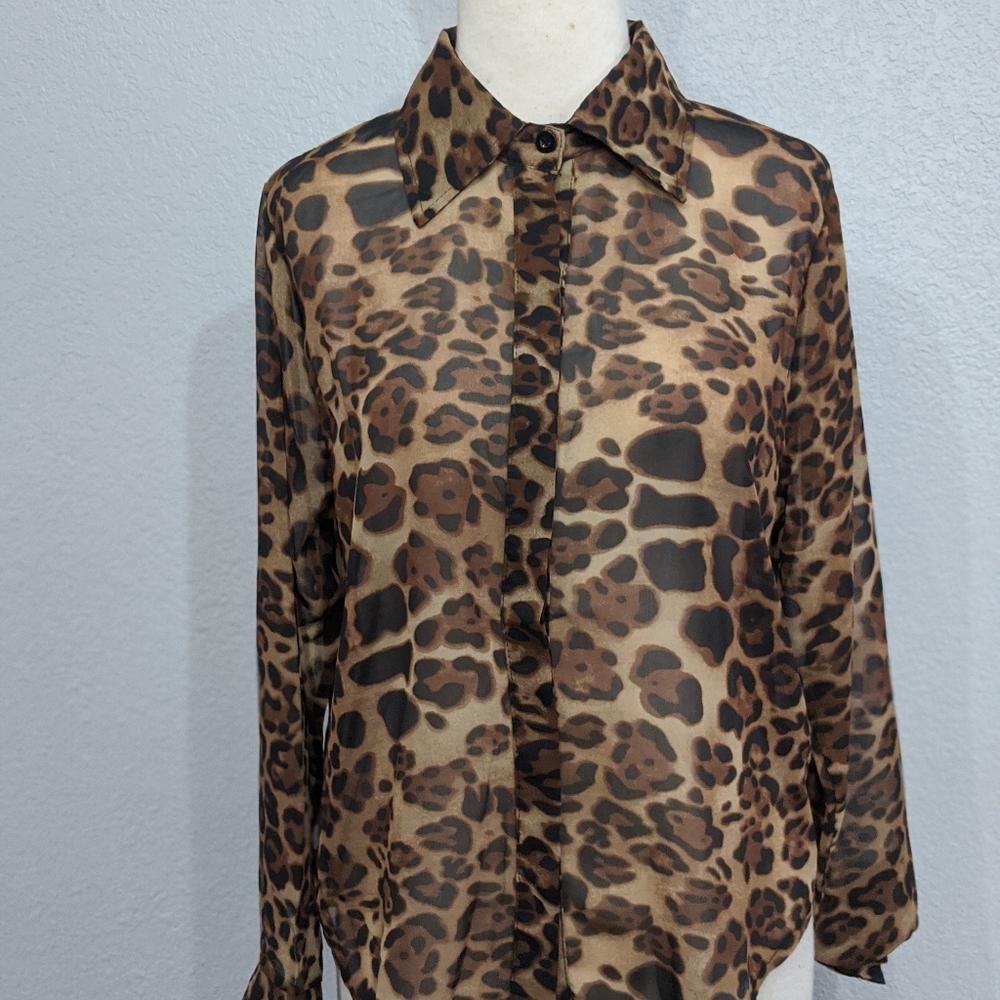Leopard print button down - Picture 4 of 6
